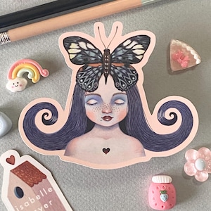 NEU! Schmetterling Prinzessin Vinyl Aufkleber - Verträumtes Fairycore Mädchen mit Schmetterlingskrone & Herz - Niedlicher ästhetischer wasserdichter Aufkleber