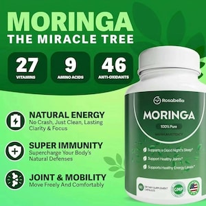 Pode incluir: Uma garrafa de suplemento diet&eacute;tico Rosabella Moringa com um r&oacute;tulo verde e branco. O r&oacute;tulo destaca 27 vitaminas, 9 amino&aacute;cidos e 46 antioxidantes. A garrafa promove energia natural, super imunidade e suporte articular.