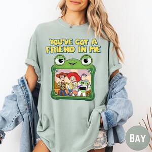Comfort Colors Toy Story Shirt, Gift For Music Fan, Retro Toy Friends Shirt, Nostalgic Toy Story 5 Inspired Tee, Vintage Cartoon Graphic Tee imagem 3