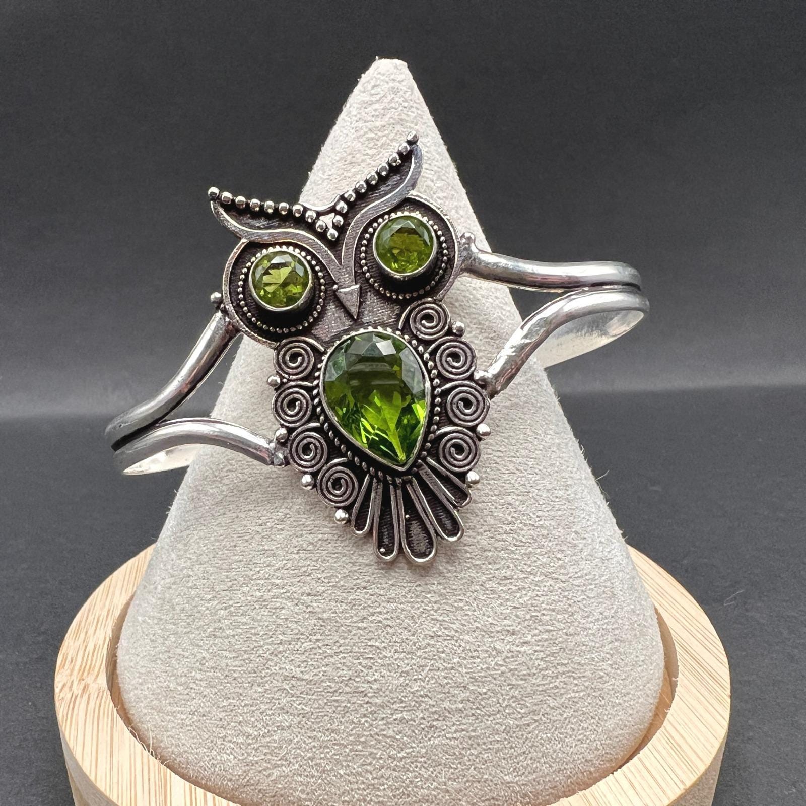 Owl Cuff Bracelet Peridot Green Silver Tone Bird Boho Vintage Inspired Untested