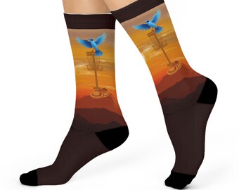 Unisex Disc Golf Birds & Baskets Cushioned Crew Socks | Sunset Orange Glow