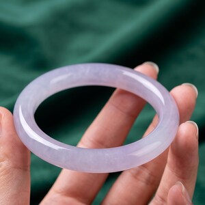 Lavender Bangle Bracelet, Light Purple Pastel Bangle, Elegant Minimalist Wrist Cuff, Aesthetic Stacking Jewelry