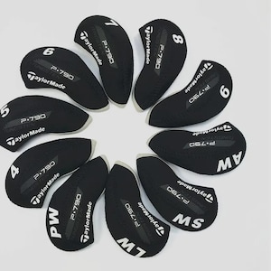 以下が含まれることがあります： 斑点のあるマット仕上げのセラミックマグカップ3個セット。マグカップはクリーム色、ライトグレー、ダークグレーです。各マグカップはシンプルでミニマリストなデザインです。