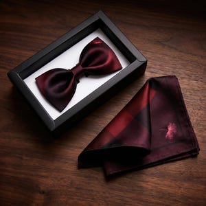 Burgundy Matte Satin Bow Tie and Pocket Square Set, Wine Red Plaid Bowtie for Men Wedding Groomsmen Gift, Formal Tuxedo Accessory Box