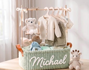 Spersonalizowany kosz dla chłopca z huśtawką i wieszakiem – kosz do przechowywania w pokoju dziecięcym, prezent na baby shower