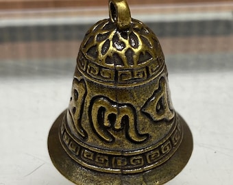 Zabytkowy tybetański buddyjski dzwonek z mosiężną mantrą, zawieszka modlitewna, ozdoba Feng Shui, tybetański amulet