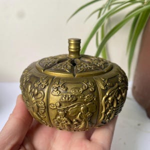 Vintage Brass pumpkin Incense Burner with Lid,Carved Immortal God & Shou Character Censer,Asian Bronze Aromatherapy Pot, Feng Shui Zen Decor