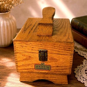 Vintage High-End Executive Shoe Shine Valet Box w/Accessories Shoe Shine Valet | eBay main image 4