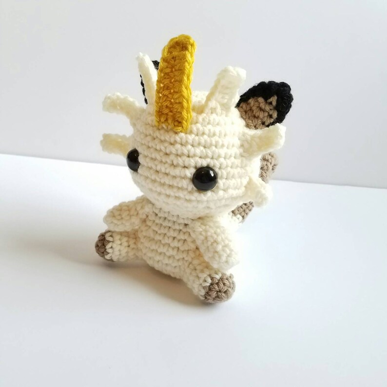 meowth doll