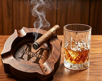 Engraved Wood Cigar Ashtray, Customized Ash Tray, Father's Day Gift for Him, Luxury Personalized Present for the Best Dad