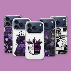 Könnte beinhalten: Fünf Handyhüllen mit verschiedenen Designs. Die Hüllen haben schwarze, weiße und lila Grafiken, darunter Cartoon-Charaktere, Kronen und Text. Die Hüllen werden vor einem lila Hintergrund gezeigt.