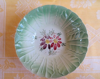 Vintage Green Serving Bowl, Cottage Style, Wheelock China Bowl, Farmhouse Kitchen, Colorful Painted Daisies, Vintage Dinnerware