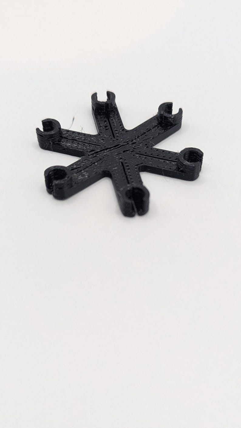 6 sided muzzleloader capper for 10&11 caps made from tpu flexible and durable image 4