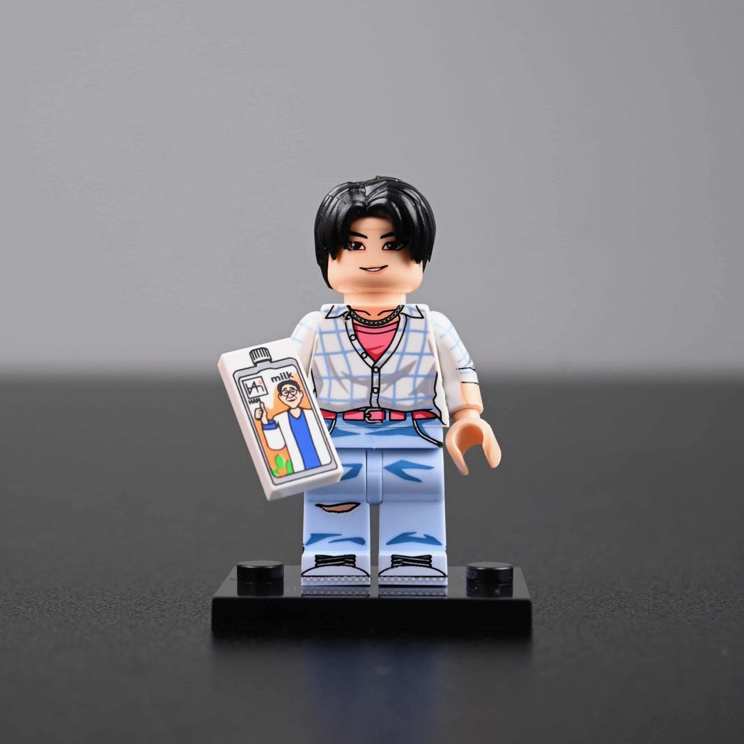 Lego Rappe MOC Baby – Saja Boys Maknae Rapper, LEGO Compatible Birthday & Fan Gift ...