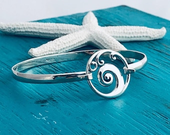 Wave Bracelet