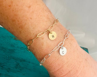 Custom Paperclip Letter Initial Bracelet - Personalized Chain Bracelet - Engraved Charm Bracelet - Alphabet Initial Bangle-Gift for Her
