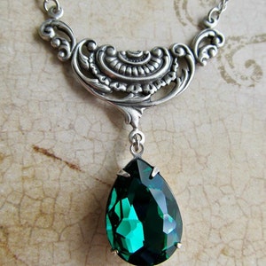 Art Nouveau Emerald Green Pendant Necklace, Art Deco Wedding Jewelry, 1920s- Glamour