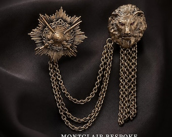 Broche de cadena con león en oro antiguo, broche heráldico real, broche con borla de cabeza de león, broche de estilo militar, joyería llamativa, accesorio de boda