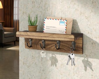 Soporte rústico de madera para llaves con estante / Ganchos organizadores para la entrada estilo casa de campo / Organizador de correo de pared