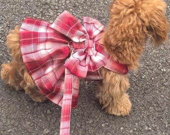 Harnasset met geruite strikrok – harnas in veststijl met strikrok voor honden en katten, lente-herfstoutfit voor teddyberen Pommeren