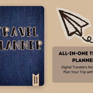Pode incluir: Um planejador de viagens azul com textura de ganga com as palavras "TRAVEL PLANNER" em letras em negrito com contorno. Um gráfico de avião de papel e o texto "ALL-IN-ONE TRAVEL PLANNER" também são visíveis.
