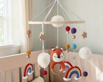 Karuzela dla niemowląt z tęczą i lisem, dekoracja do pokoju dziecięcego, ręcznie robiona zawieszka do łóżeczka z drewna i włóczki, prezent na baby shower