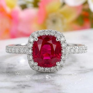 Cushion Cut ruby Glass-Filled Ring in Silver – Elegant Sparkling Statement Ring for Women, Classic Vintage Style Jewelry