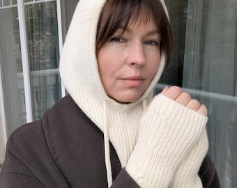 Milky White Merino Wool Balaclava and Fingerless Mittens Set, Knitted Hood, Winter Gift Accessories