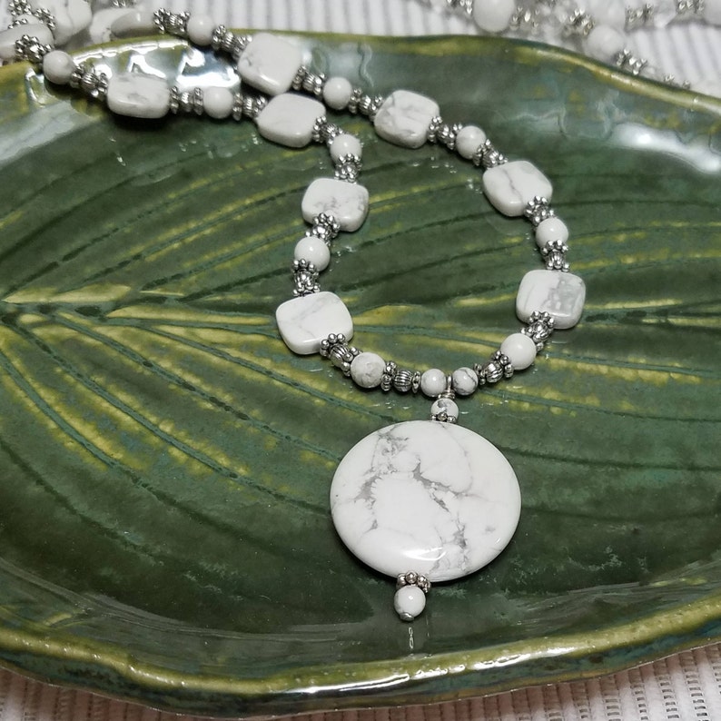 Rockabye Drusy Necklace - White Howlite main image 1