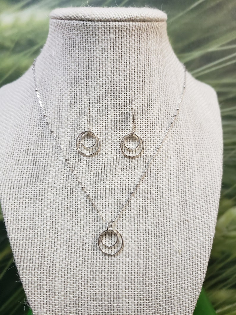 Silver Circles Pendent on Sterling Silver Chain with Matching Earrings