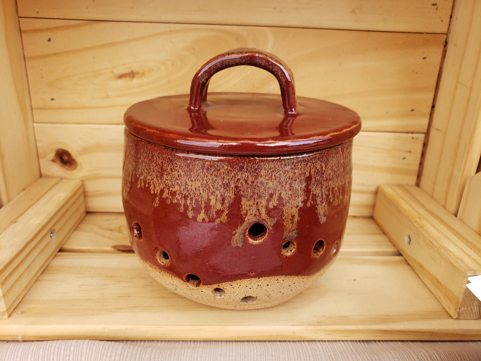 Garlic Keeper/garlic Holder/pottery Ceramic Garlic Holder/stoneware