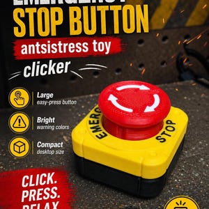 Könnte beinhalten: Ein rot-gelber Not-Aus-Taster als Anti-Stress-Spielzeug. Das Gerät besteht aus einem großen, runden roten Knopf mit weißen kreisförmigen Pfeilen auf der Oberseite, der in einem gelben quadratischen Sockel mit schwarzer Aufschrift EMERGENCY STOP sitzt.