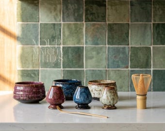 Juego de cuenco para matcha, juego de regalo Chawan con soporte para batidor — Kit de matcha de cerámica, batidor de bambú, cuenco de té japonés, accesorios de matcha esmaltados artesanalmente