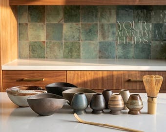 Matcha-theeset, keramische chawankom + gardehouder, inbegrepen Chasen Chashaku - aanpasbare Japanse matcha-cadeauset, ambachtelijk steengoed