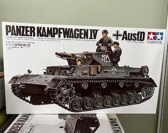 Preorder/Commission built model tank Panzer IV ausf D 1/35 scale display replica, made to order. Pictured is the base kit.