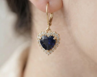 Orecchini con pietra portafortuna di settembre, pendenti floreali in argento, orecchini con pietra blu scuro, gioielli botanici in stile vintage, regalo per damigella d'onore, fiore