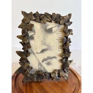 Modulus Bronze Ivy Leaf Picture Frame 4x6 Cast Metal Botanical Nature Decor