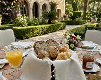 Scatola per il pane in lino bianco fatta a mano - Contenitore da cucina moderno e tradizionale