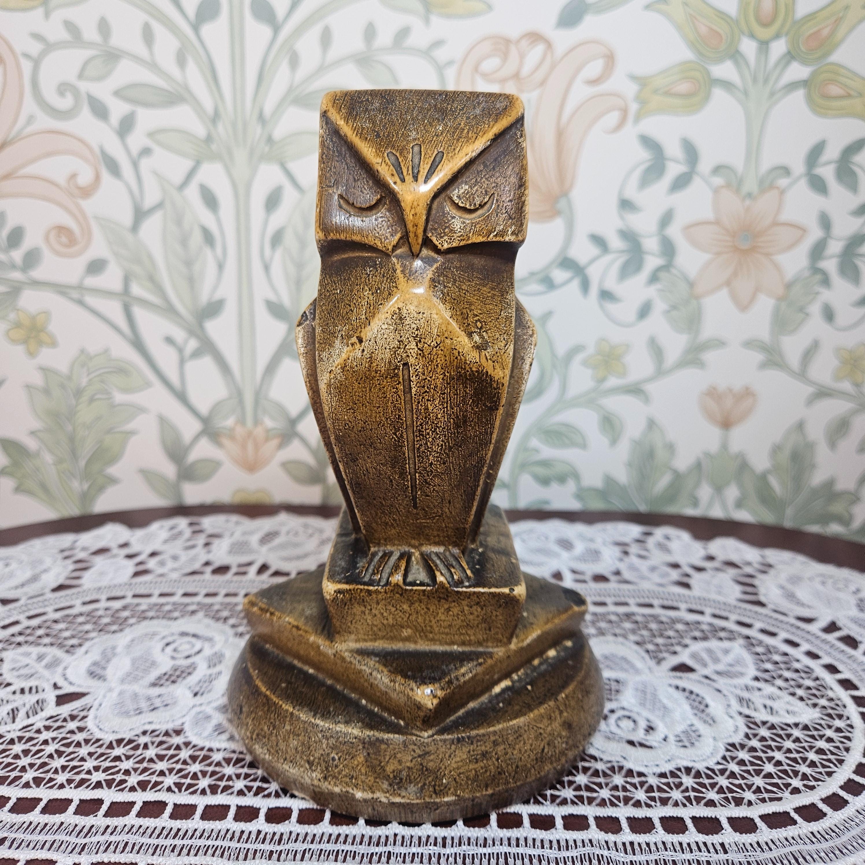 Ceramic Owl Candle Holder | Painted Wood-Effect Finish | Vintage Decorative Owl Ornament