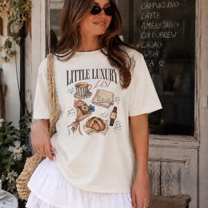 Comfort Colors Lifestyle T-shirt, Little Luxury List Retro-tröja