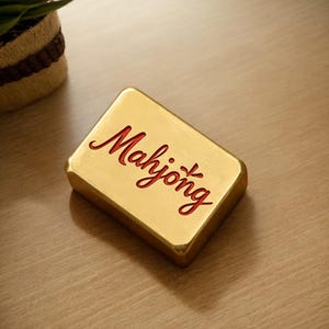 Personalisierte massive Messing Mahjong Tile | Benutzerdefinierte Anfang Briefbeschwerer | Gravierte Monogramm Schreibtisch Dekor | Geschenk für Mahjong Spieler | Spiel Preis