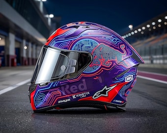 Capacete Custom com Aerógrafo Design Tributo Circuito Mundial - Equipamento Gráfico de Piloto Pro Pintado à Mão - Pintura Réplica Grand Prix