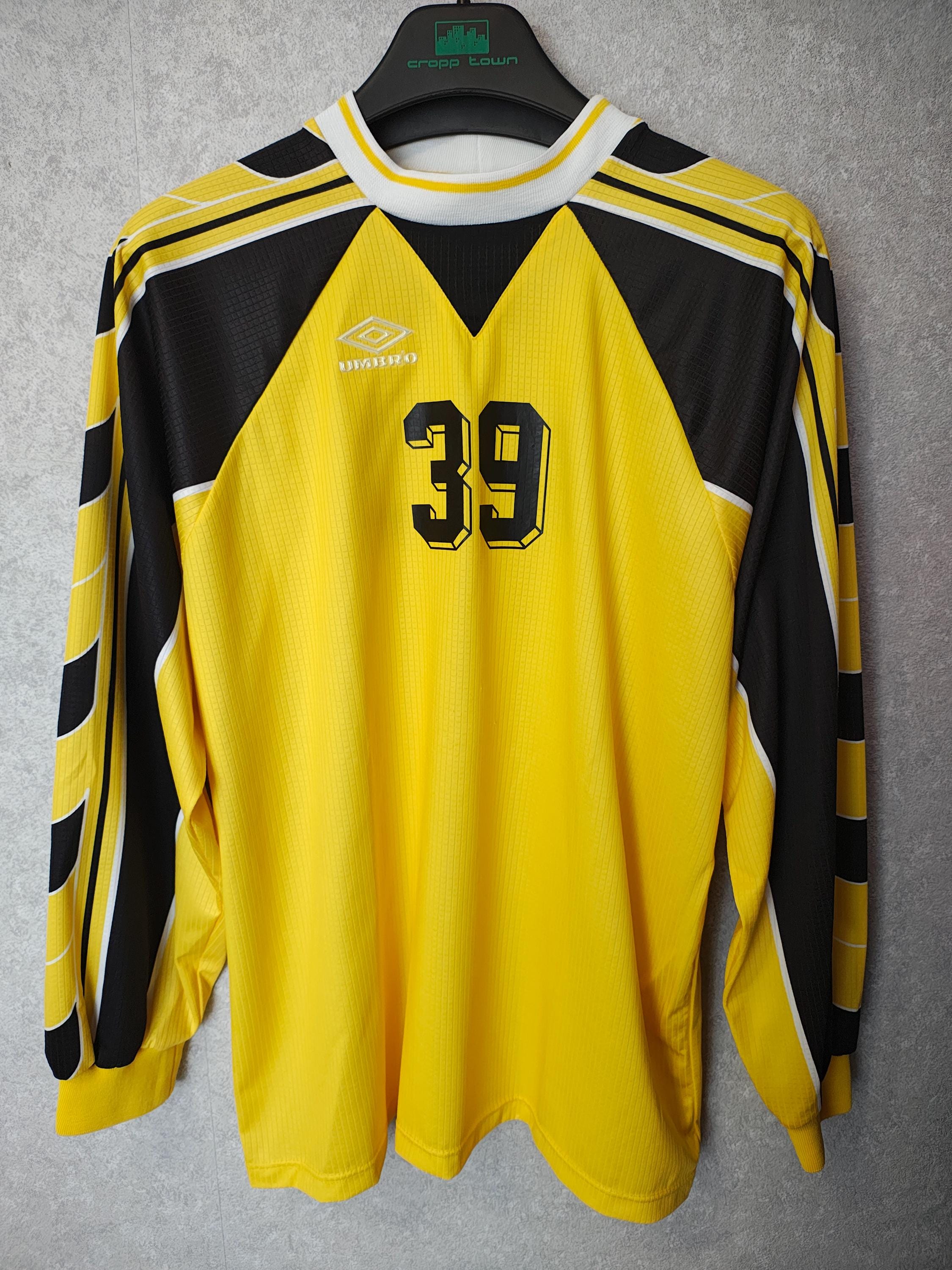 Vintage Umbro Mens - Etsy - Page 4