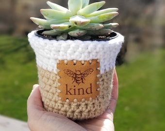 Crochet Plant Cozy: Handmade Succulent Planter, Home Gift