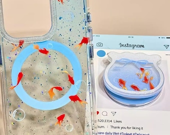 Enchanting Clear MagSafe Case with Swimming Goldfish & Sparkling Particles Inside, A Whimsical Underwater Dream for iPhone 15/16/17 Pro Max