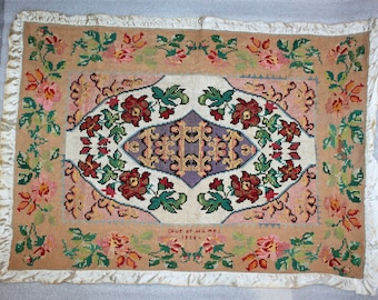 made in 1956 VINTAGE EMBROIDERY tapestry Ukrainian folk style