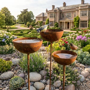 Handgemaakte rustieke tuinset vogelbadset - tuindecoratie buiten - Cadeau voor plantenliefhebbers - 3-delige handgemaakte rustieke metalen set