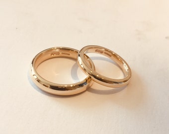 9ct Gelbgold 2mm Ehering, Handgefertigter Ehering, 100% Recyceltes Gold, hergestellt von Alison in ihrem Studio in Bath UK