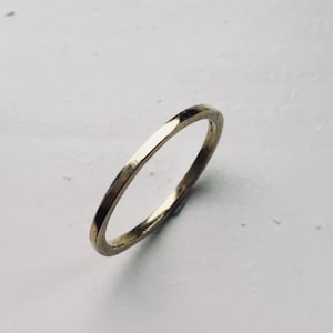Wedding band, gold ring, 18ct hammered wedding ring, 2mm wide. 100% Recycled Gold, Handmade by Alison in Bath UK
