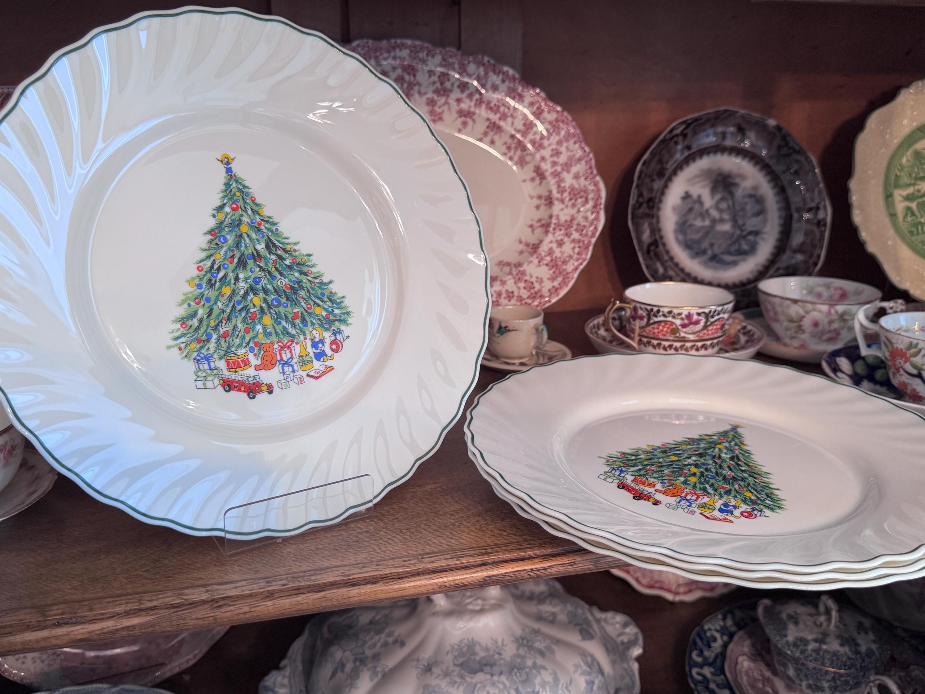 Vintage Noel Plates - Etsy